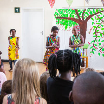 Help Jungle Theatre Company  with 10 volunteers for Young Children, Youth and Adolecents